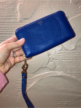 Fossil Cobalt Blue Wristlet Wallet